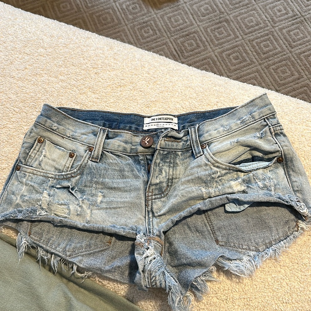 COPY - One teaspoon bonitas sz 26